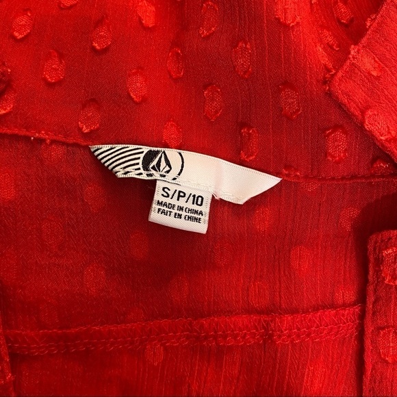 Volcom sleeveless top🌵 - Picture 3 of 3